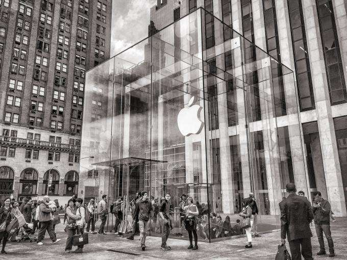 Kup więcej iPhone’ów – w przeciwnym razie Apple będzie musiał zapłacić karę