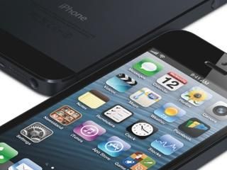 Apple ogłasza sprzedaż pięciu milionów iPhone'ów 5s i 100 milionów instalacji iOS 6